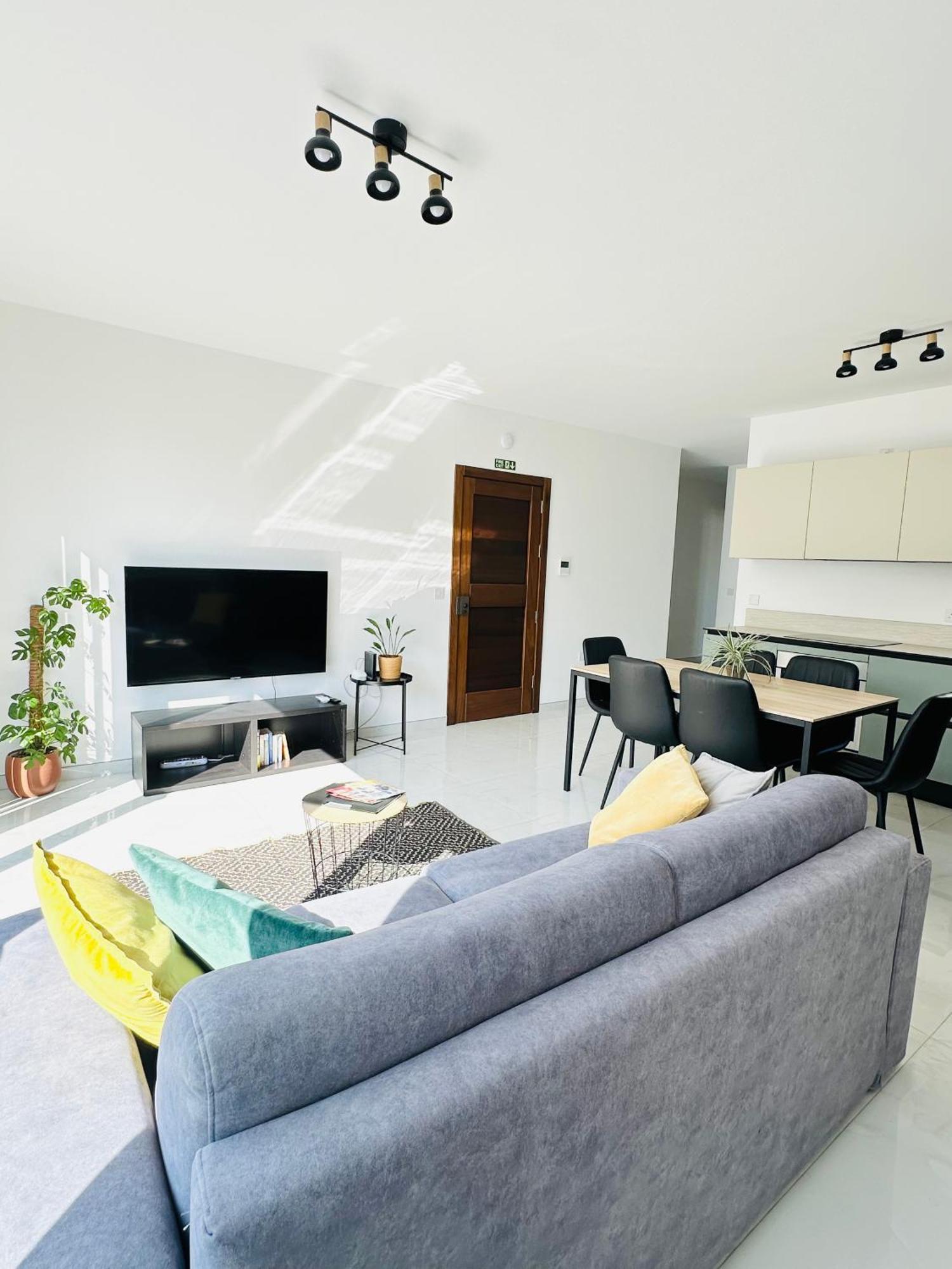 Sliema 2 Bedroom Penthouse Екстер'єр фото